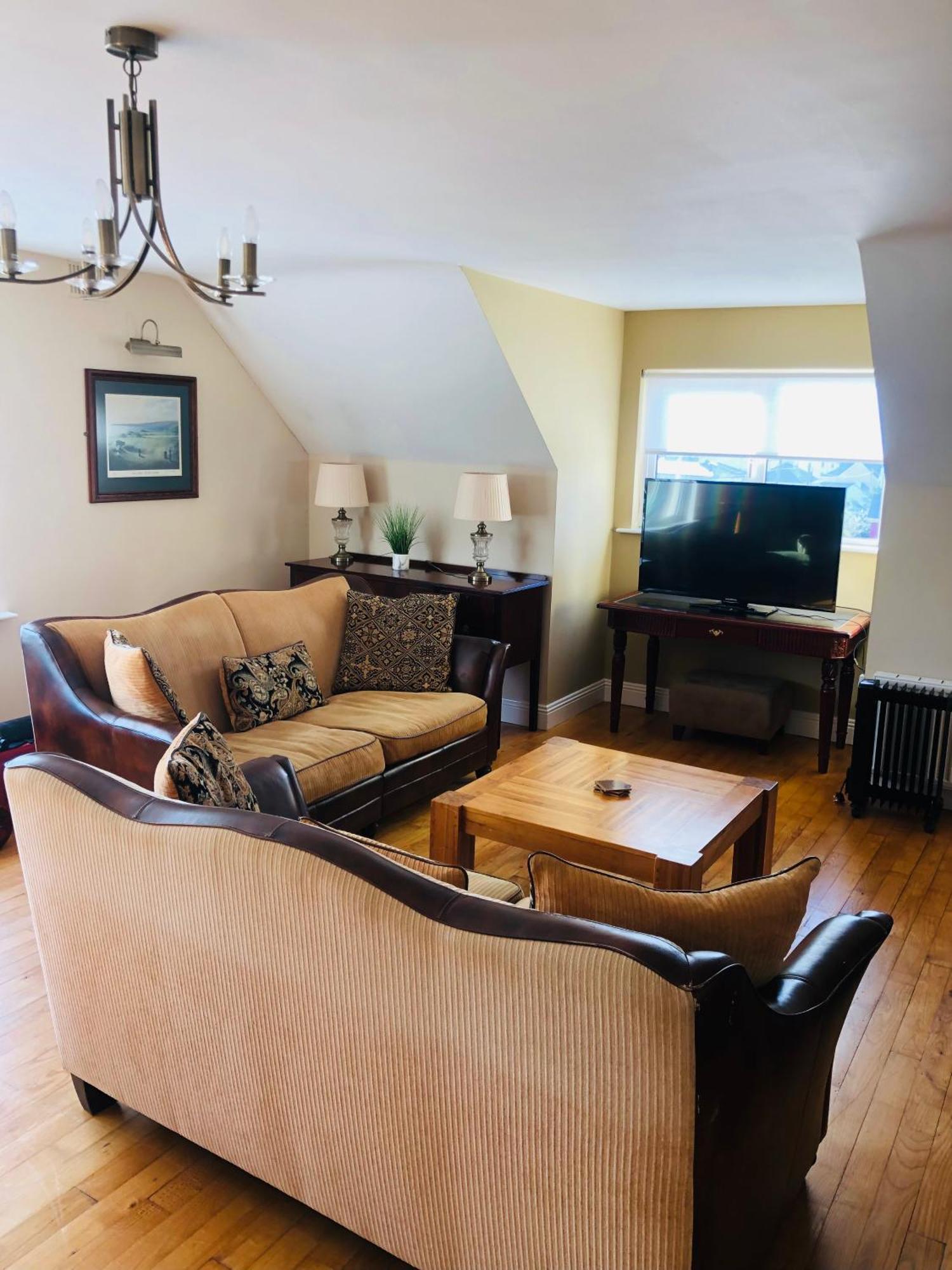 Lehinch Lodge Lahinch Δωμάτιο φωτογραφία